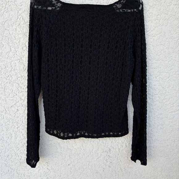 Arizona Jean Company Black‎ Lace Crop Top - Picture 4 of 9